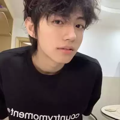 冯秀颖